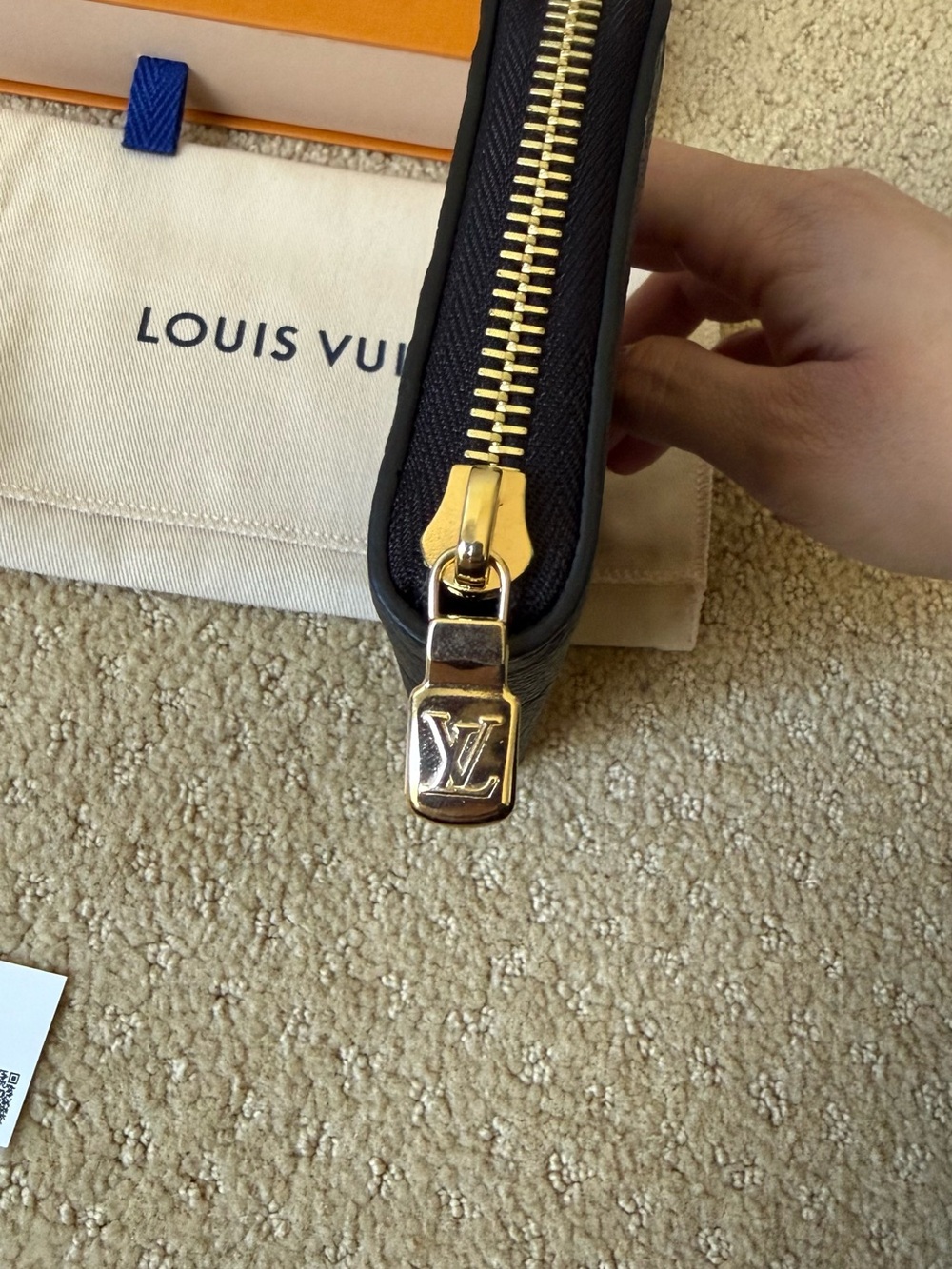 Louis Vuitton Black Empriente Leather Margot Wallet - Picture 7 of 8